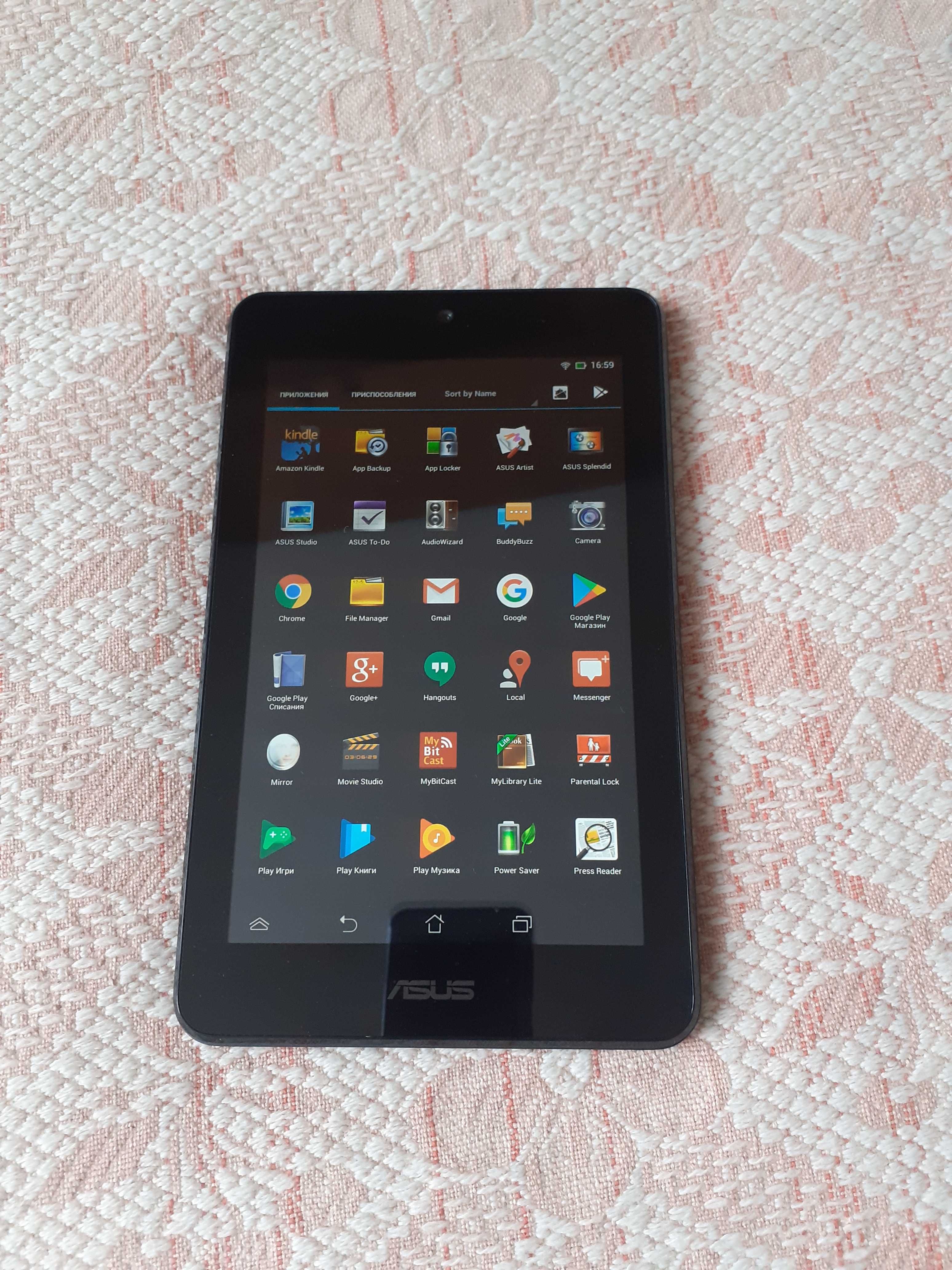 Продавам зарядно за таблет ASUS MEMO Pad 7 HD 7