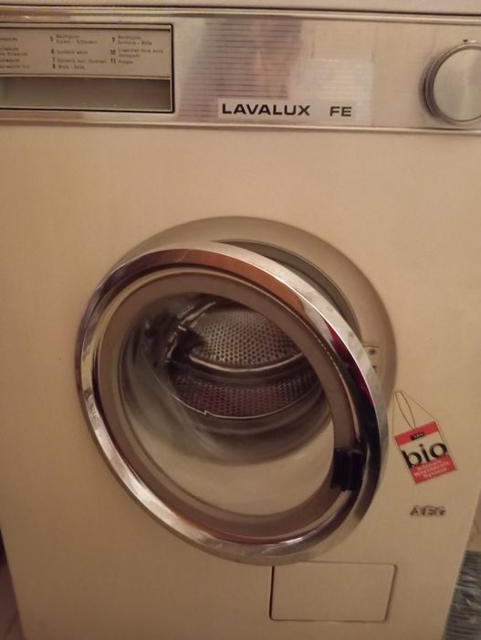 Пералня марка AEG