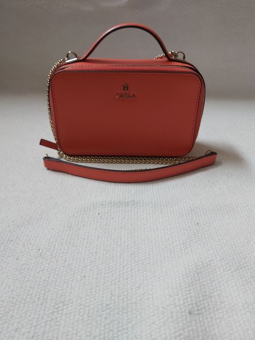 ПРОМО Чанта тип куфарче Furla