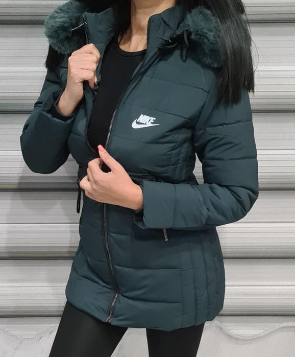 Дамско яке от С до 6ХЛ Nike
