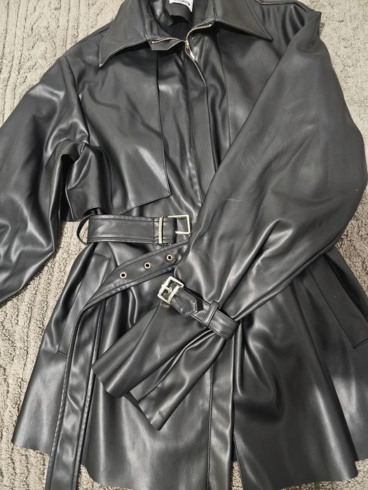 Дамско кожено яке