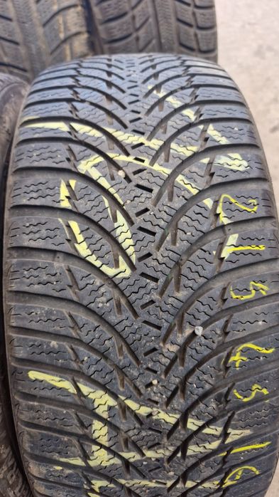 215 45 16 Kumho Falken 5 anvelope iarna