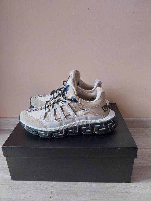 Versace Trigreca originali mărimea 43