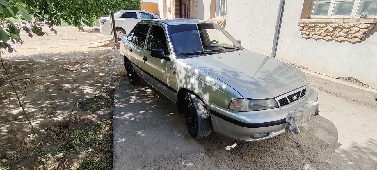 Нексия сонис 2005