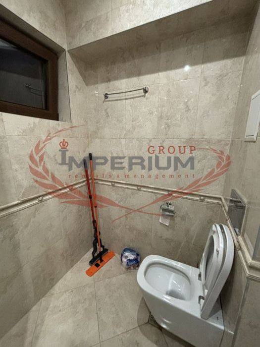 Дава се под наем Двустаен апартамент в Варна, Център - 55 кв.м за 765 € - Снимка #7