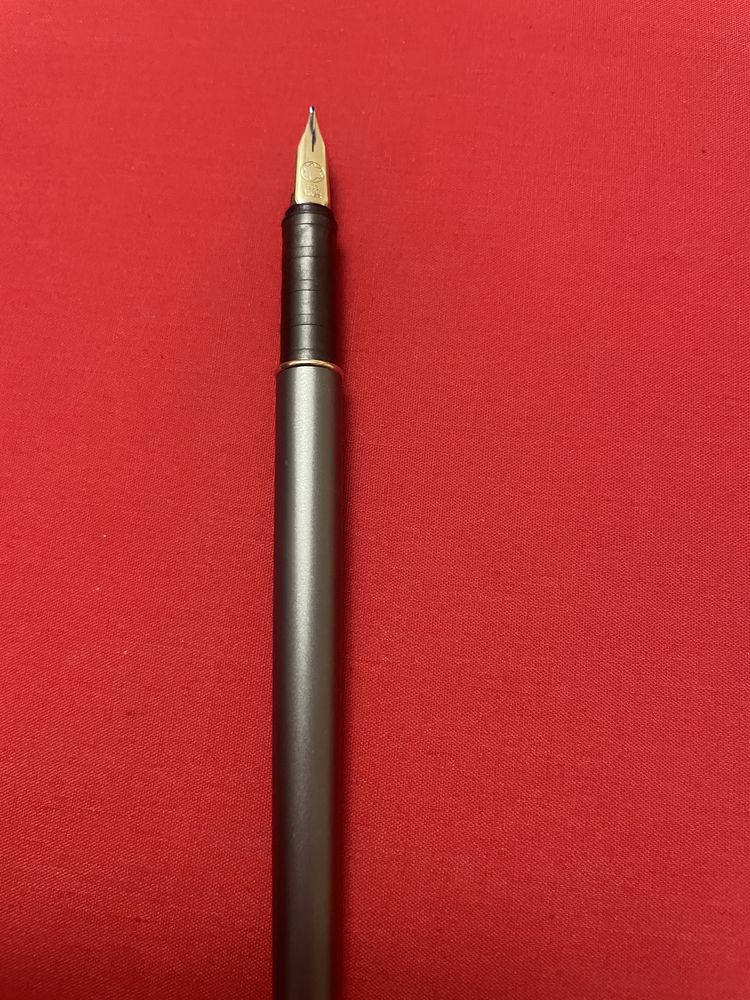 Писалка montblanc Titano fountain pen F