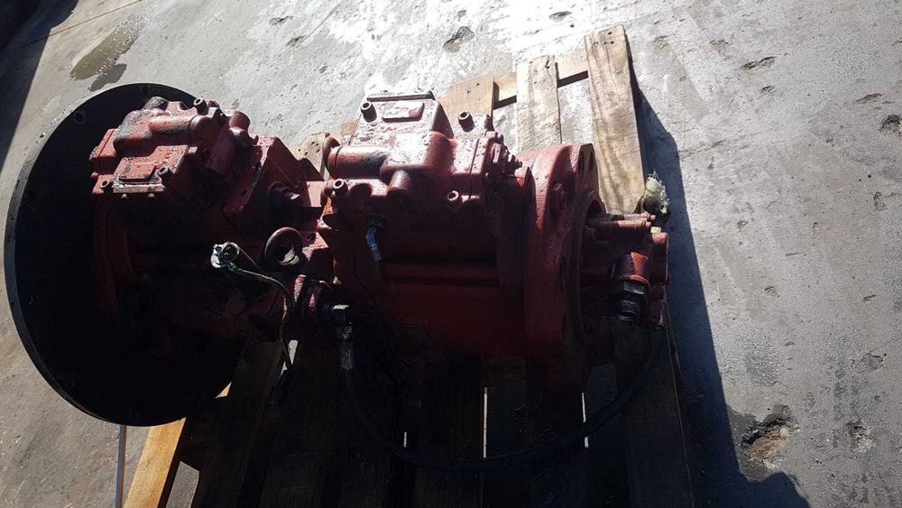 Pompa hidraulica Kawasaki K3V140DT pentru excavator