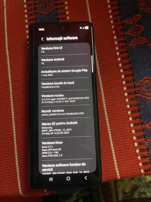 Vand samsung fold 3 300 lei