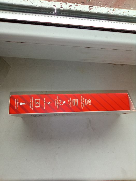 Baterie externa noua