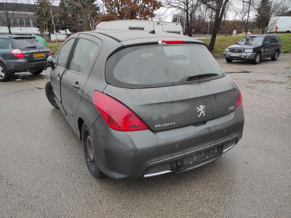 Продавам на части PEUGEOT 308 1.6 T 150 к.с.