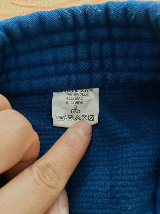 Кимоно находится в городе