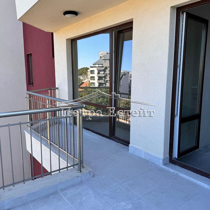 Продава се Двустаен апартамент в Варна, Колхозен пазар - 68 кв.м за 1692 €/кв.м - Снимка #2