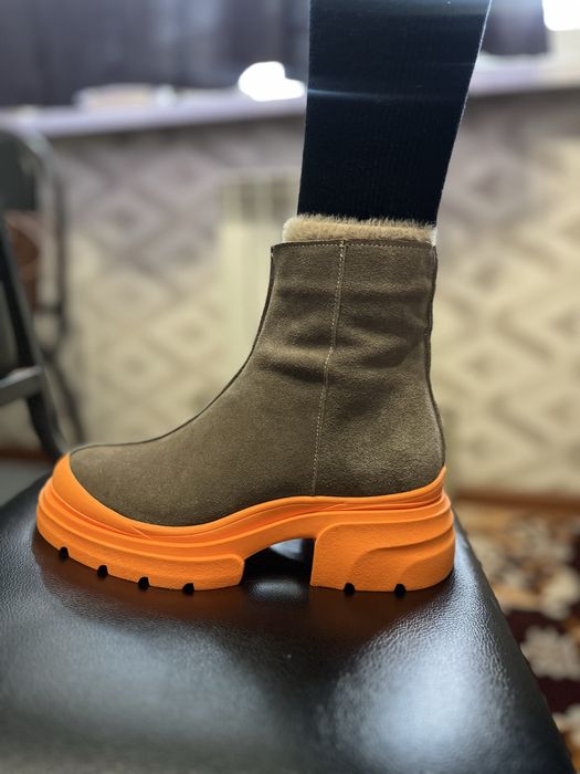 Стильные сапоги весна-осень