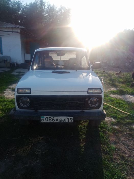 Нива сатылады журип тур запчастька да болады.