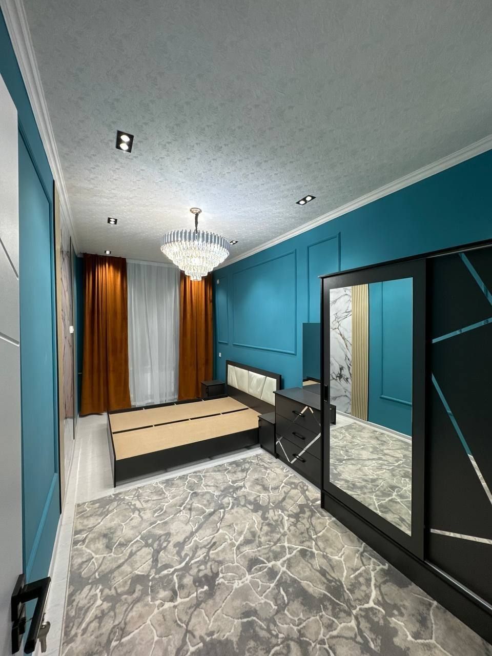 Продаётся квартира Юнусабад 11кв 2*3/4/4