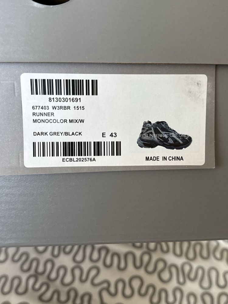 Balenciaga Runner Grey n Black