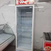 Продам холодильный шкаф б/у