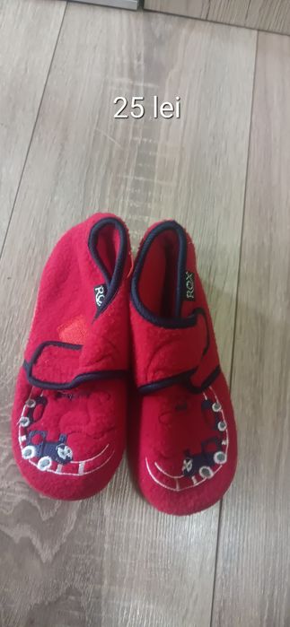 Pantofi/botoșei  interior/exterior toamna/iarna