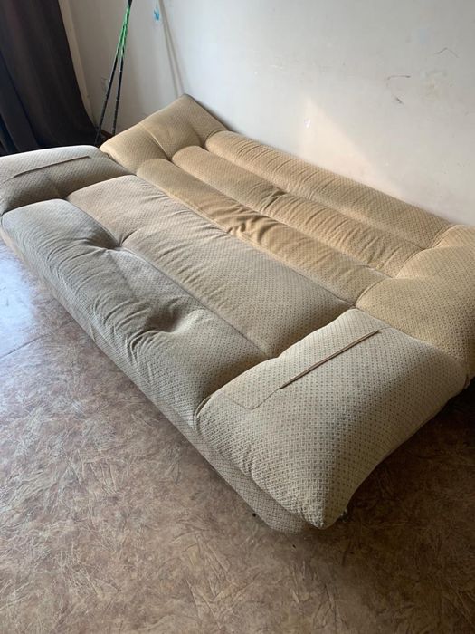 Продается мебель диван, кровать, кресло,сундук, прихожая, кухня