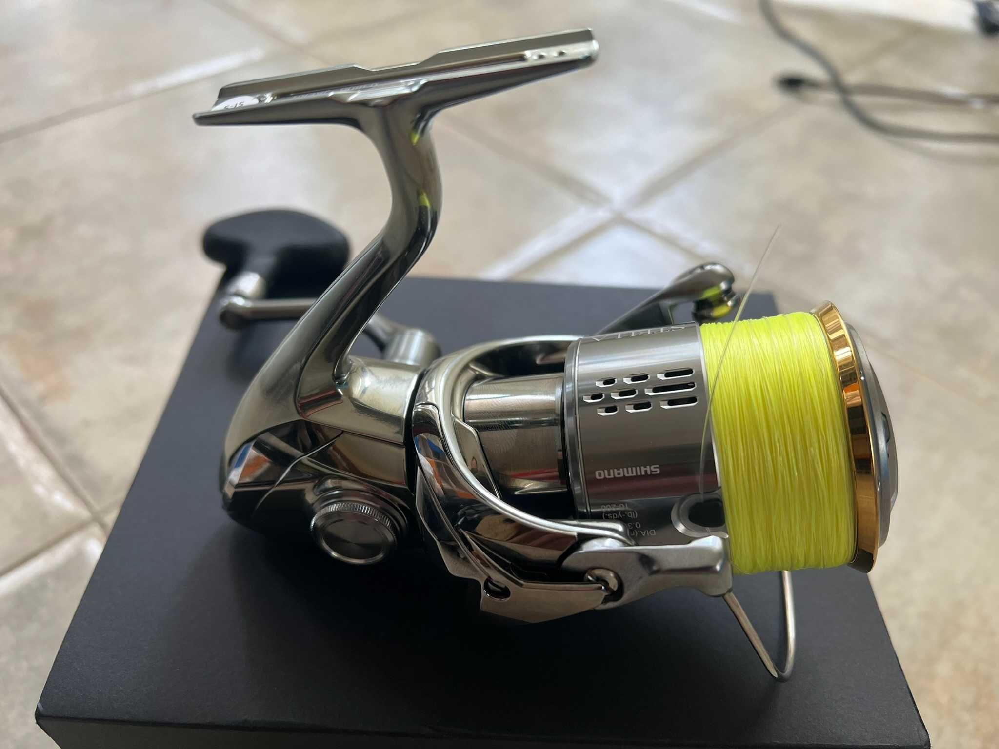 Предлагам Shimano Stella FJ 4000