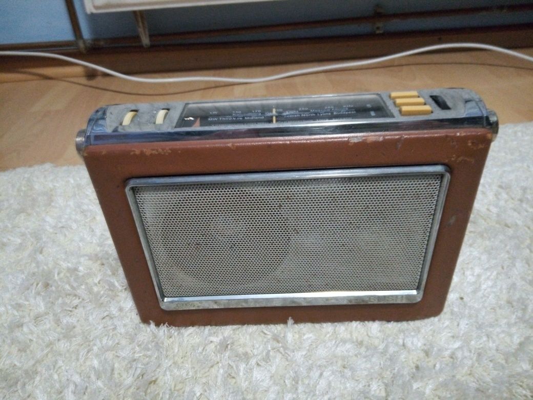 BUSH TR130/A vintage radio