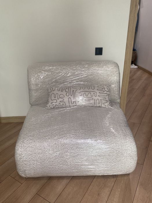 Продам новое мягкое кресло