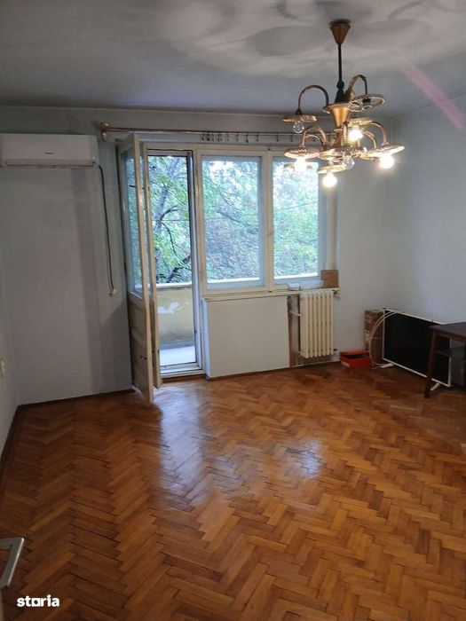Apartament 3 camere Str. Constantin Brezeanu preț 65000€!!