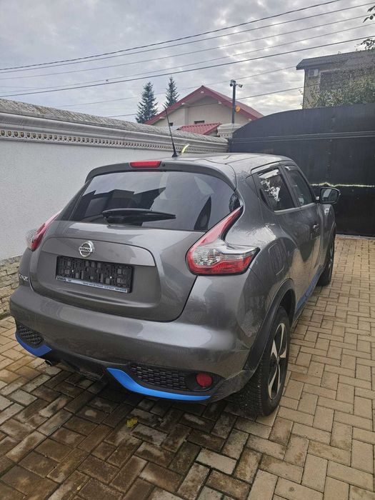 Auto Nissan Juke - 2019