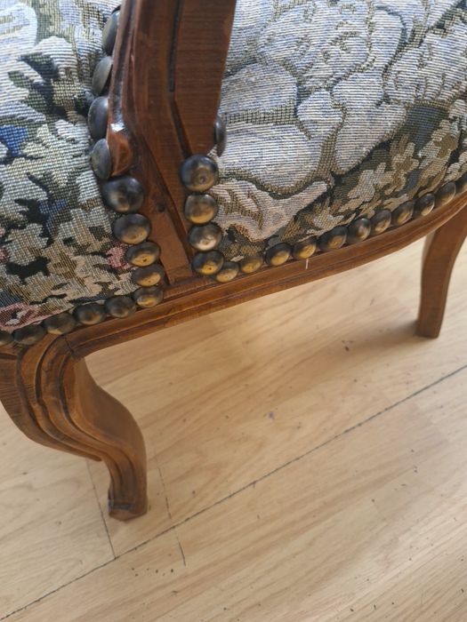 Барокови кресла,масичка за кафе