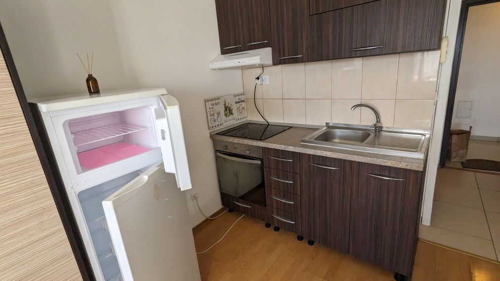 Închiriez garsonieră curată sector 3
