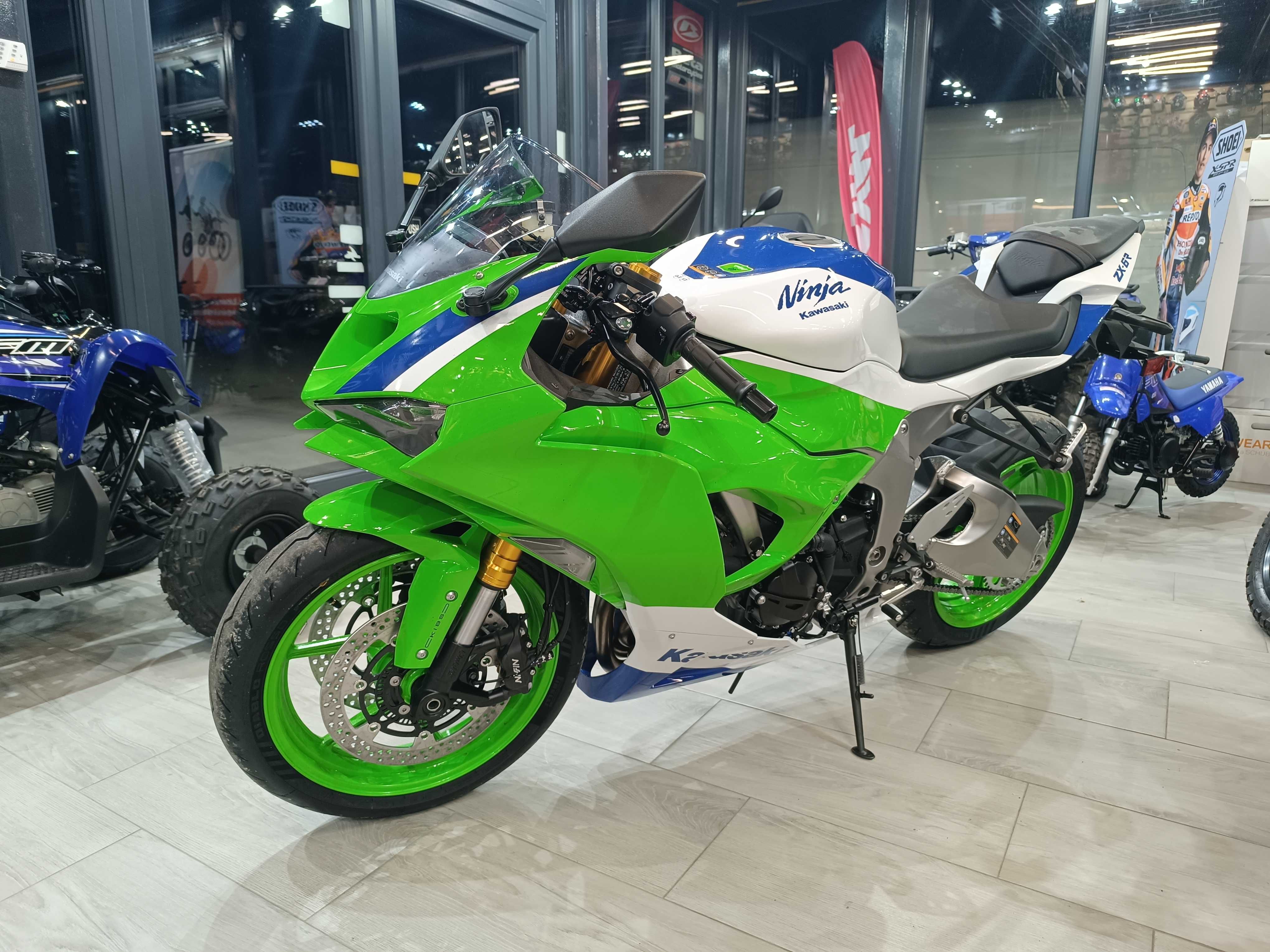 Kawasaki Ninja ZX-6R 40th Anniversary nou -prin EST BIKE CAMPINA