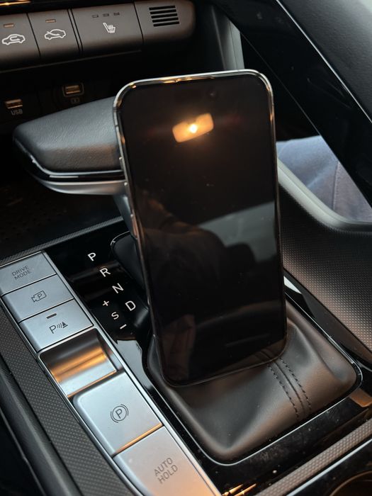 Продам телефон,Айфон