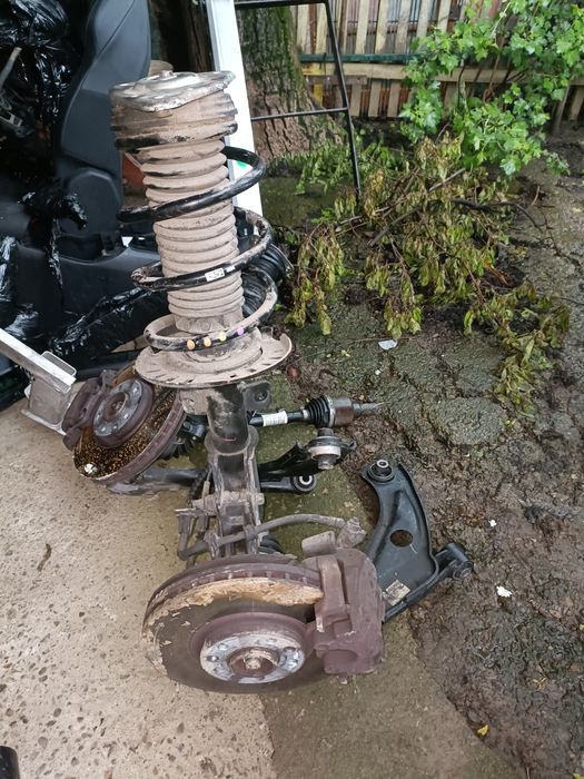 Telescop amortizor fata stânga dreapta Peugeot 3008 5008 1.5 HDI 2017-