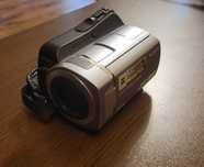 Камера Sony DCR-SR85E