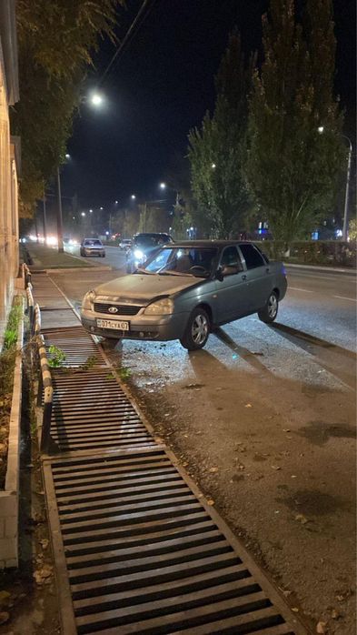 продам машину,лада приора