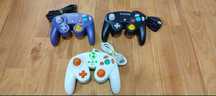 Cărți disponibil controllere Nintendo Cube noi