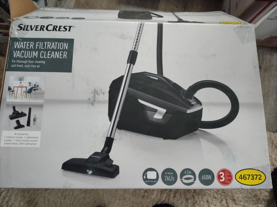 Vând aspirator cu apa.