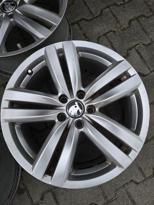 Vând jante originale VW model Kansas