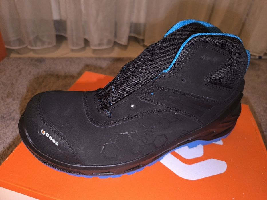 Работни обувки BASE B1211 S3 EU45