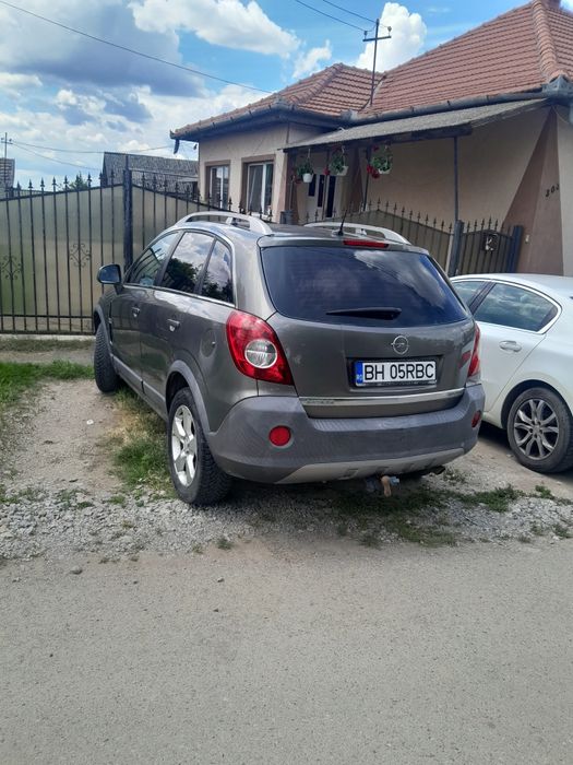 Vând Opel antara 4x4