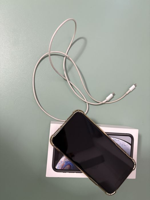 Iphone XR,negru,64 GB
