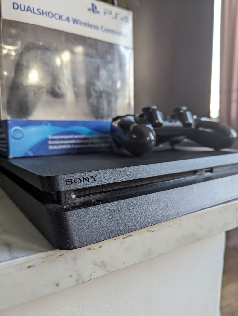 Sony playstation 4 Slim 1 tb