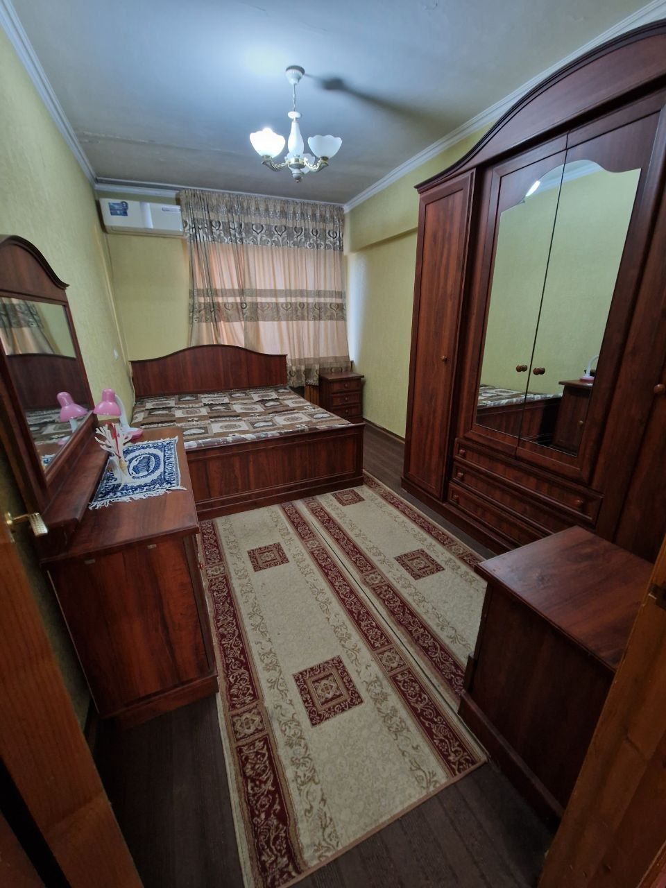 Продаю свою 4ком кв. На ц-6