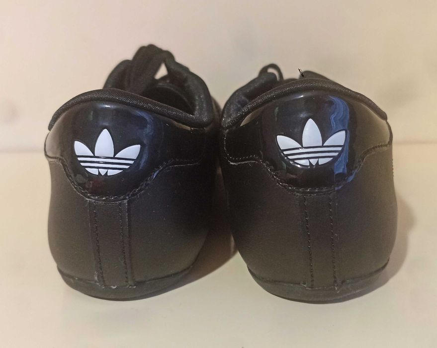 Adidas Дамски маратонки