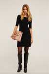Rochie neagra Motivi