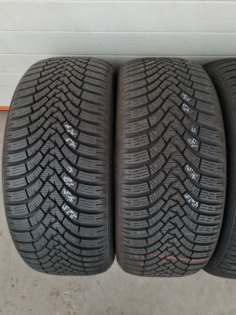 Зимни гуми 4 броя FALKEN EuroWinter HS01 225 45 R18 дот 3221