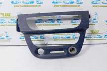 Ornament consola centrala 682600003r Renault Megane 3  [din 2008 pana  2014] seria