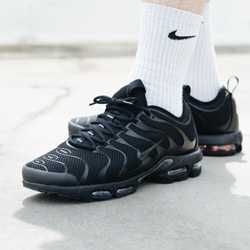 Nike Air Max TN Plus Triple Black 36,37,38,39.40,41,42,43,44,45,46