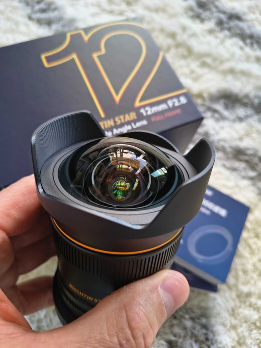 Продавам нов ръчнофокусен обектив Brightin Star 12mm F2.8 за Nikon Z