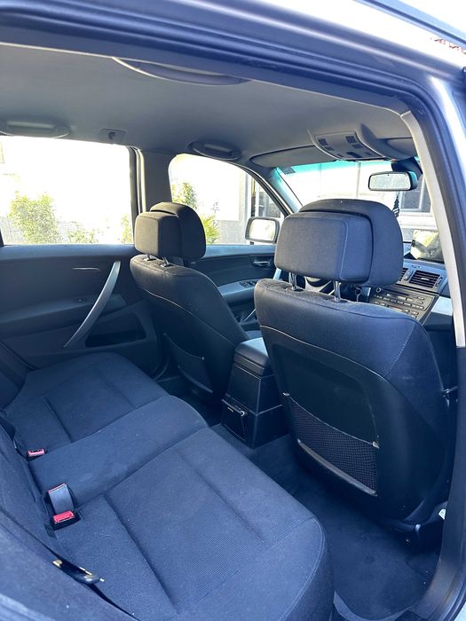 BMW X3 2.0d – An 2009 – În stare bună, cu mici defecte menționate